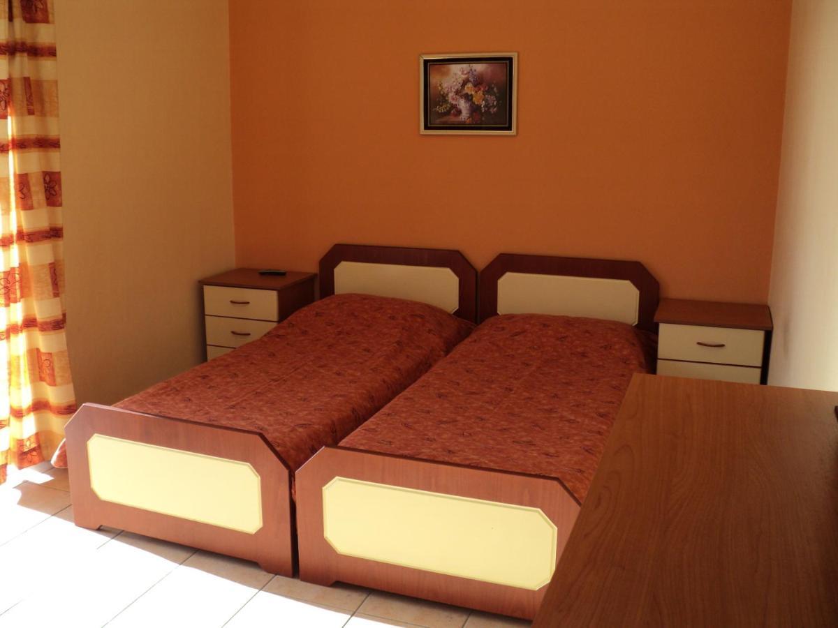 Studios Giota Sarti Dış mekan fotoğraf